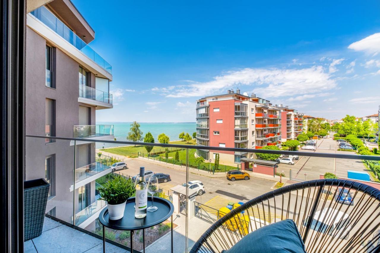 Myflat Coral Premium Suite Siófok Exterior foto